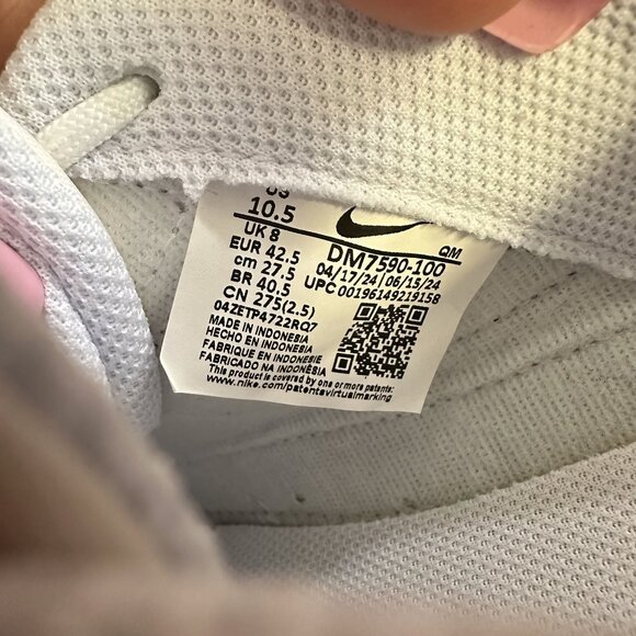 Nike Court Legacy Women's size 10 White Black Casual Shoes DM7590-100 - Picture 9 of 9